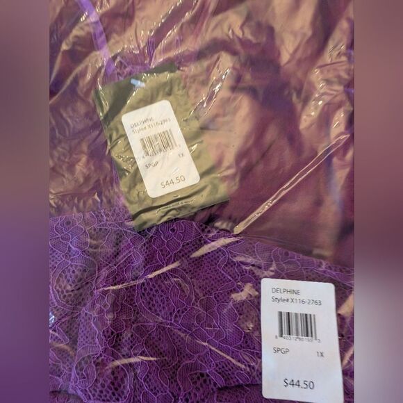 Delphine Satin And Lace Sleep Set - Picture 4 of 5